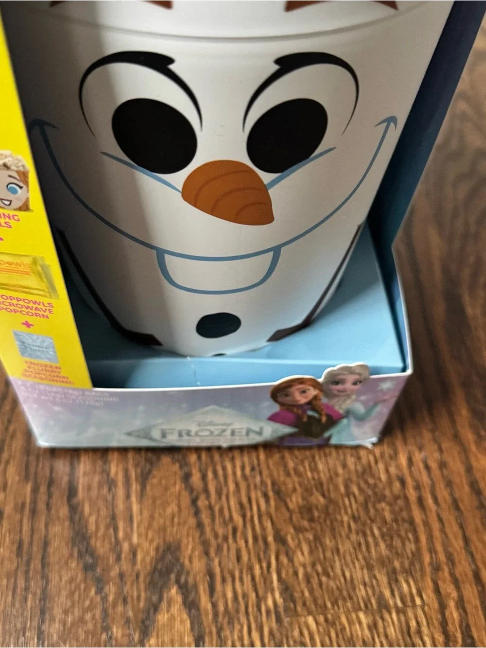 New Disney Frozen Olaf Poppowls Movie Popcorn Kit